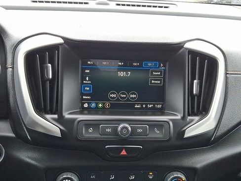 Used 2018 GMC Terrain SLE image 16