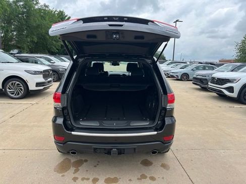 Used 2014 Jeep Grand Cherokee Limited w/ Trailer Tow Group IV AWD/4WD image 10