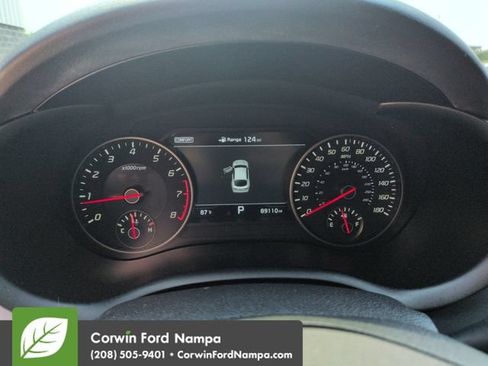 Used 2020 Kia Stinger GT2 AWD/4WD image 15