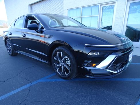 Used 2025 Hyundai Sonata SEL image 4