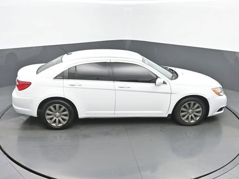 Used 2014 Chrysler 200 Touring image 41