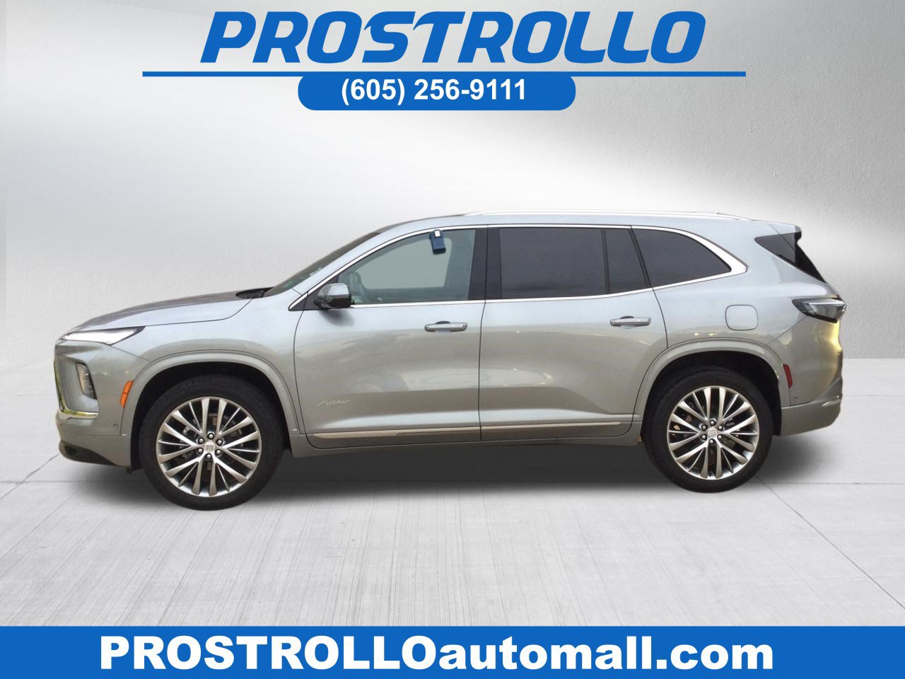 Used 2026 Buick Enclave Avenir w/ Super Cruise Package AWD/4WD image 1