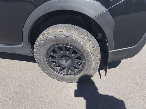 Used 2019 Subaru Crosstrek 2.0i Limited w/ Moonroof Package w/Navigation image 13