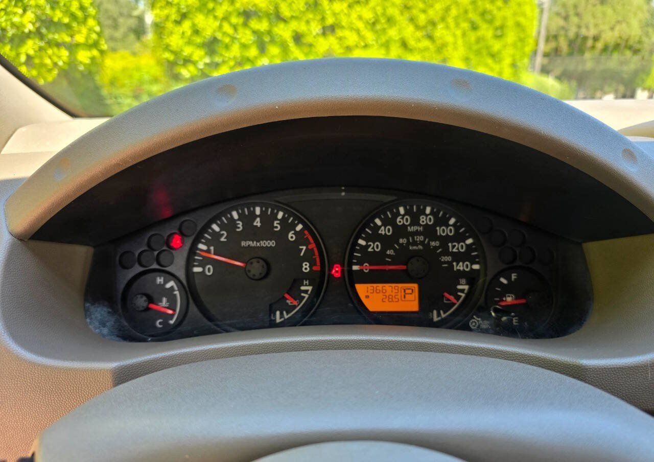 Used 2016 Nissan Frontier SV RWD image 15