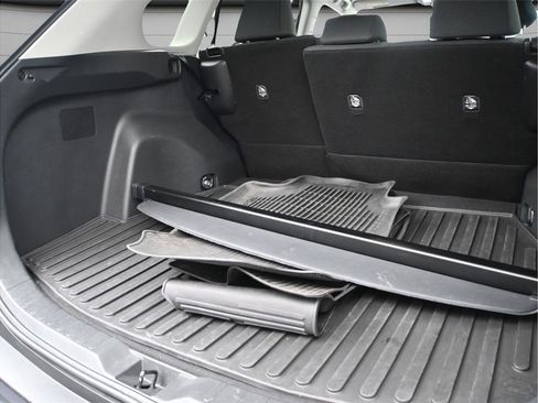 Used 2023 Toyota RAV4 LE image 11