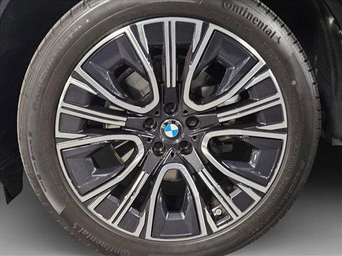 Used 2025 BMW X3 xDrive30i w/ Premium Package image 24