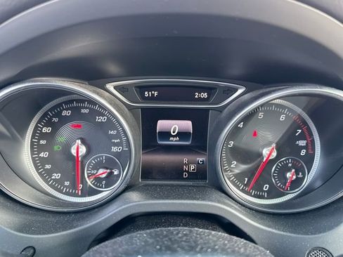 Used 2018 Mercedes-Benz CLA 250 4MATIC image 17