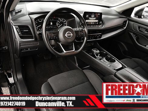 Used 2024 Nissan Rogue S FWD image 10