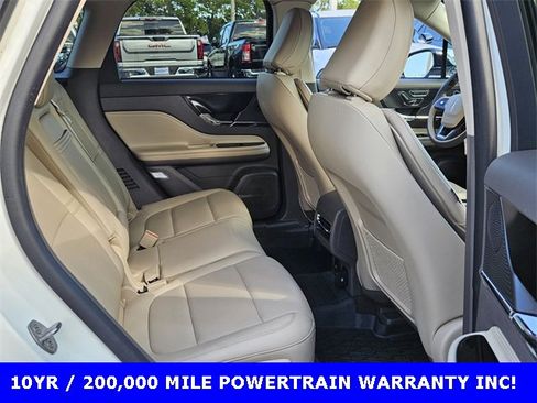 Used 2023 Lincoln Corsair Standard w/ Equipment Group 101A image 14