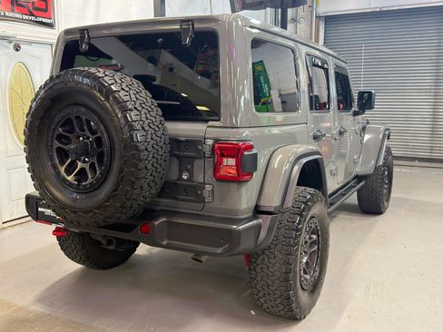 Used 2022 Jeep Wrangler Unlimited Rubicon w/ Xtreme Recon 35" Tire Package image 6
