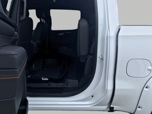 New 2026 GMC Sierra 1500 AT4 w/ AT4 Premium Package AWD/4WD image 20