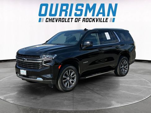 Used 2024 Chevrolet Tahoe LT w/ Luxury Package AWD/4WD image 2