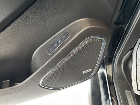 Used 2016 Chevrolet Tahoe LTZ image 11