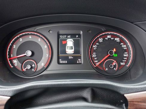 Used 2022 Volkswagen Passat 2.0T image 15