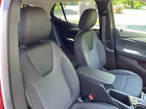Used 2023 Buick Encore GX Select w/ Sport Touring Package FWD image 31