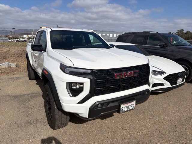 Used 2025 GMC Canyon Elevation w/ Convenience Package RWD image 1