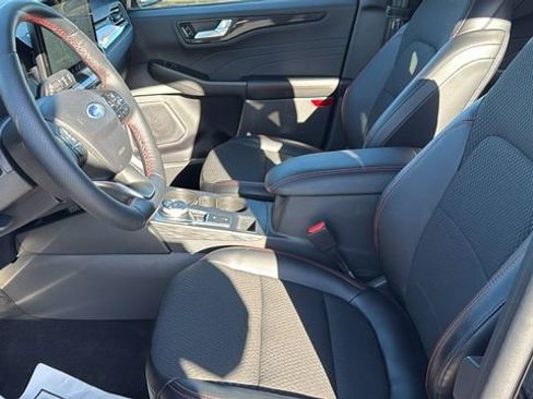 Used 2024 Ford Escape ST-Line w/ Tech Pack #1 image 13