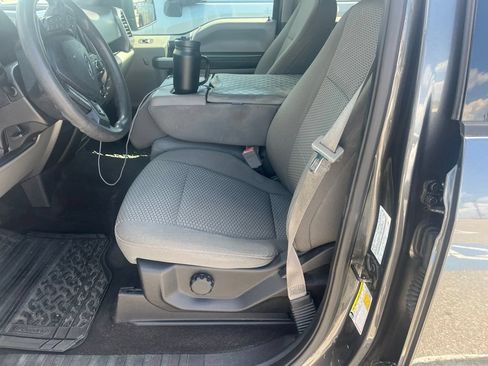 Used 2019 Ford F150 XLT RWD image 12
