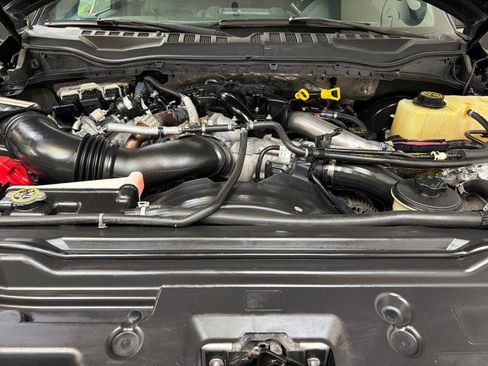 Used 2017 Ford F250 Platinum w/ Platinum Ultimate Package image 58