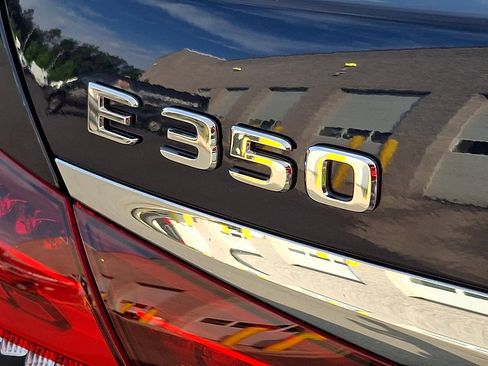 Certified 2023 Mercedes-Benz E 350 4MATIC Sedan image 32
