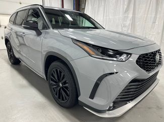 Used 2025 Toyota Highlander XSE video 1