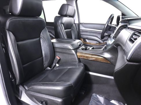 Used 2020 Chevrolet Tahoe LT AWD/4WD image 41