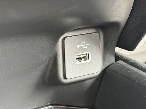 Used 2024 Honda HR-V LX image 10