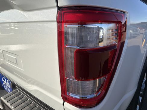 Used 2021 Ford F150 Lariat w/ Equipment Group 502A High image 11