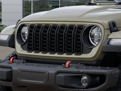 New 2026 Jeep Gladiator Rubicon w/ Safety Group AWD/4WD image 12