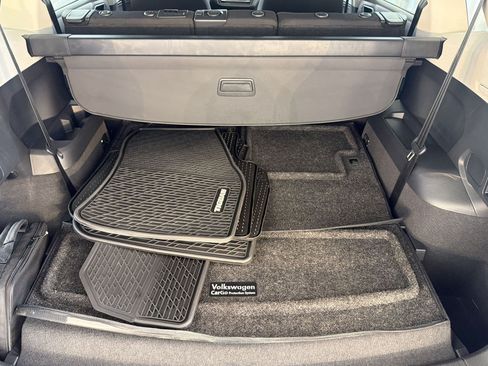 Certified 2024 Volkswagen Tiguan S FWD image 20