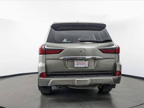 Used 2018 Lexus LX 570 4WD image 7