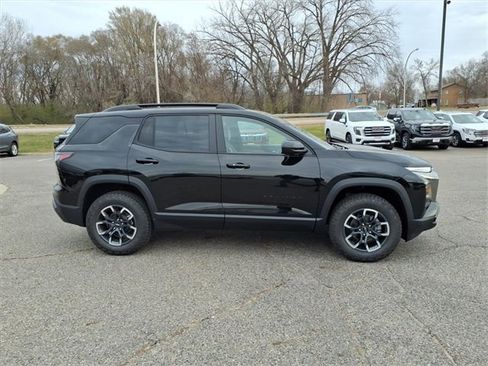 New 2026 Chevrolet Equinox ACTIV image 2