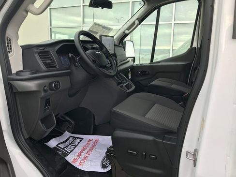 New 2026 Ford Transit 250 XL image 5