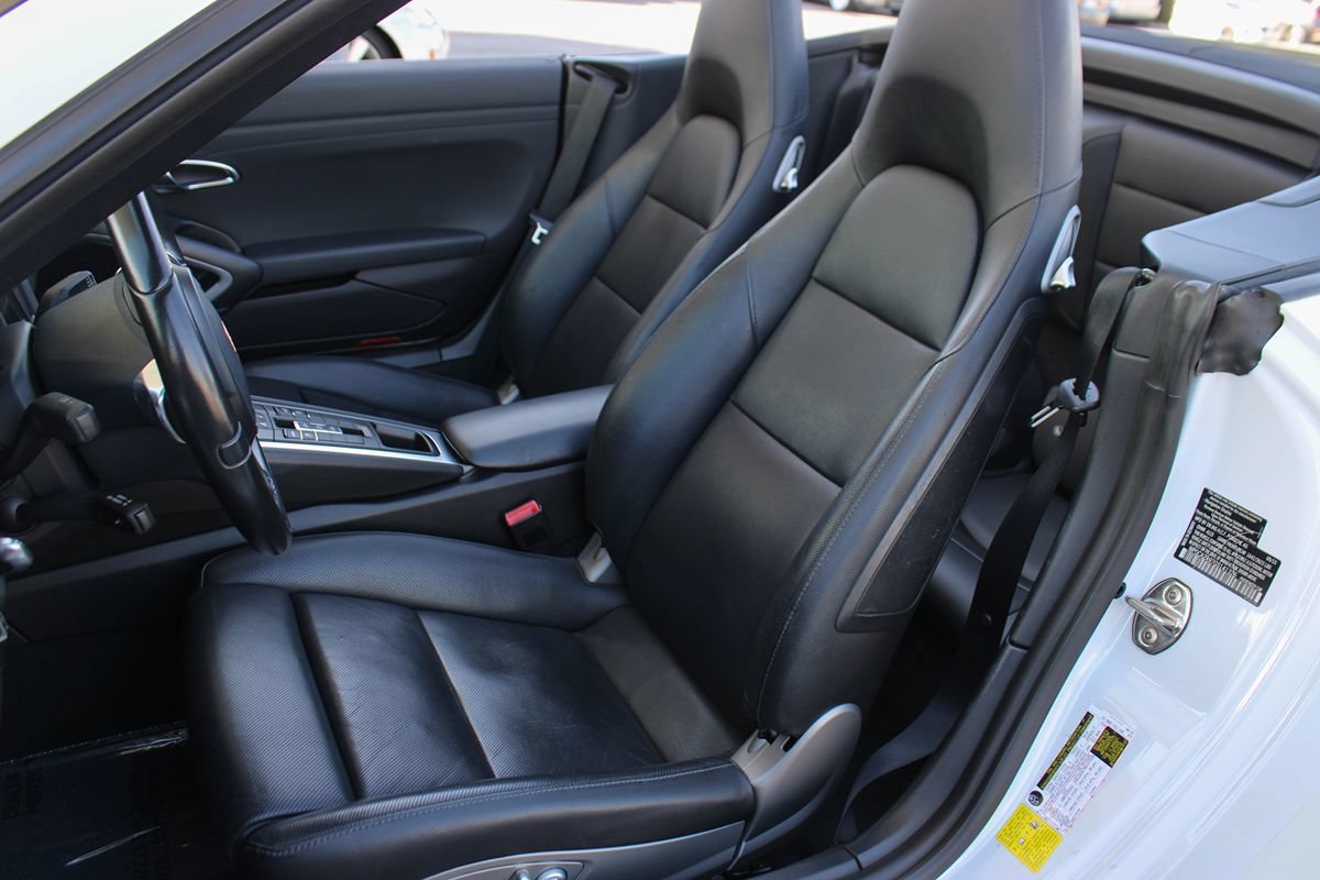 Used 2016 Porsche 911 Carrera image 14