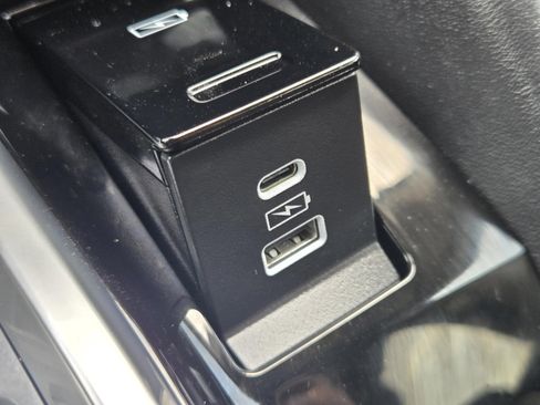 Certified 2023 Acura MDX FWD w/ Technology Package image 14