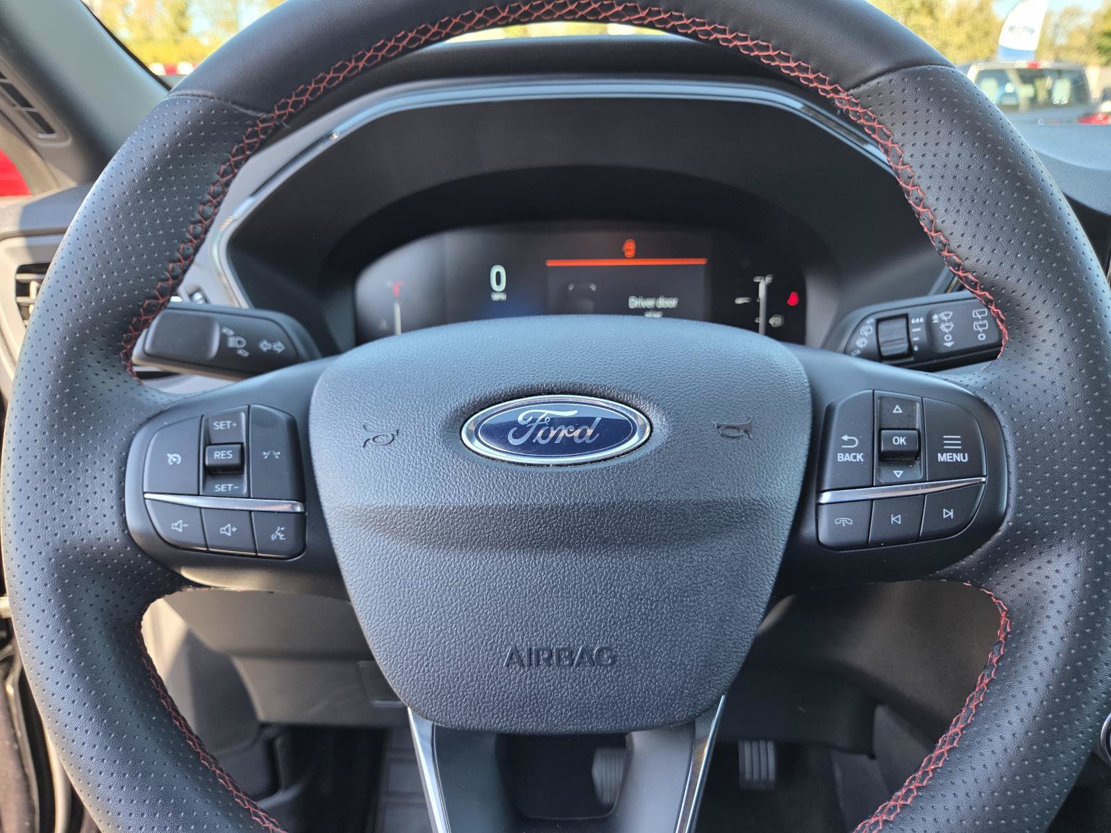 Used 2025 Ford Escape ST-Line AWD/4WD image 24