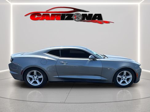 Used 2021 Chevrolet Camaro LT w/ RS Package RWD image 4
