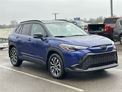 Used 2023 Toyota Corolla Cross SE image 31