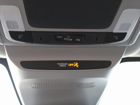 New 2026 Honda HR-V LX image 41