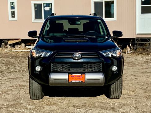 Used 2020 Toyota 4Runner TRD Off-Road Premium image 8