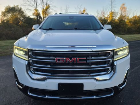 Used 2023 GMC Acadia SLT w/ Trailering Package image 2