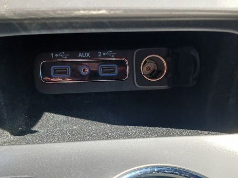 Used 2021 Jeep Grand Cherokee Limited image 39