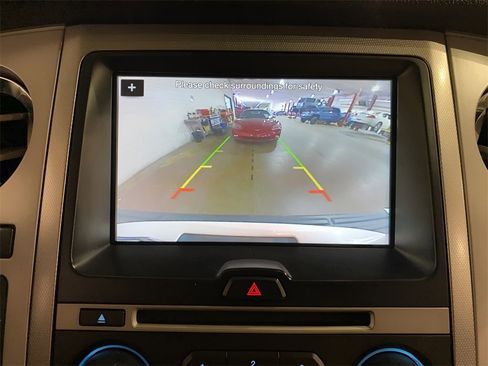 Used 2017 Ford Expedition EL Limited w/ Equipment Group 301A image 16