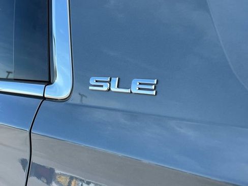 Used 2015 GMC Yukon SLE w/ Convenience Package RWD image 16