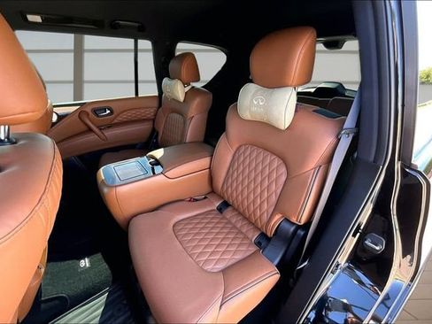 Used 2024 INFINITI QX80 Sensory AWD/4WD image 26