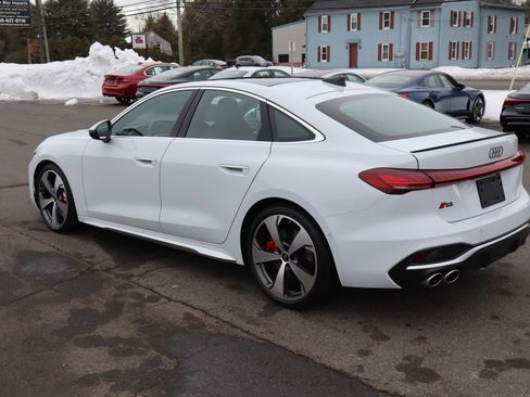 Used 2025 Audi S5 Premium Plus w/ Premium Plus Package image 7