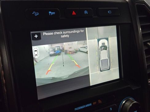 Used 2017 Ford F150 Raptor w/ Equipment Group 802A Luxury image 29