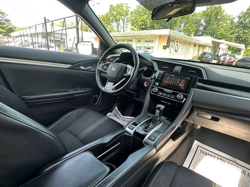 Used 2019 Honda Civic Sport image 29