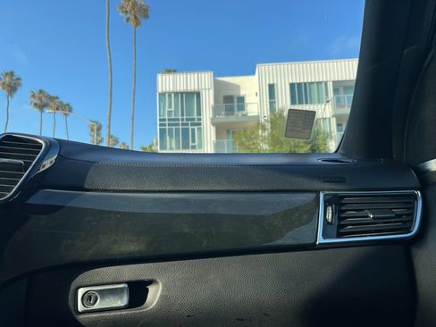 Used 2019 Mercedes-Benz GLS 450 4MATIC image 22