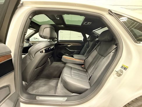 Used 2020 Audi A8 L 4.0T image 24